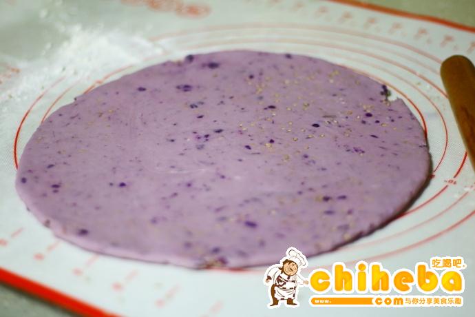 椒盐芝麻紫薯饼